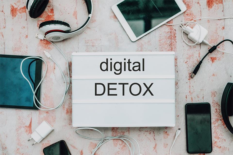 Try A Digital Detox